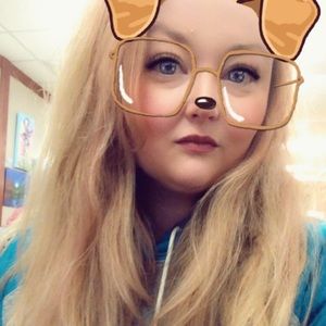 Meet your Posher, Savannah